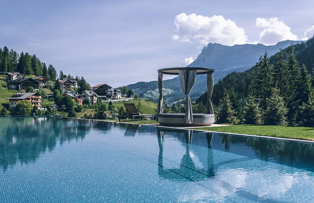 Hotel Cristallo - Wellness Mountain Living-1